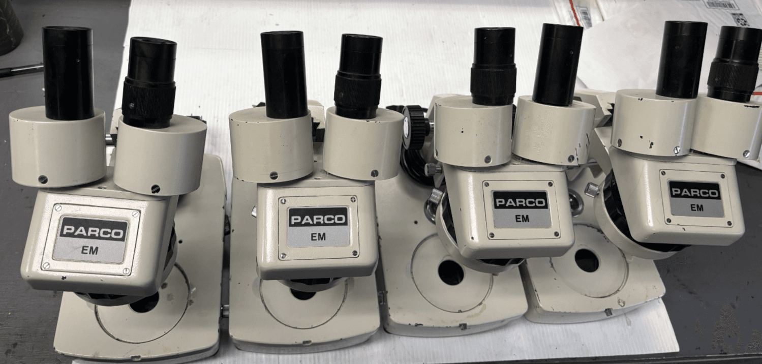 LOT OF 4 MICROSCOPE PARCO EM UNTESTED SOLD AS-IS - Image 1