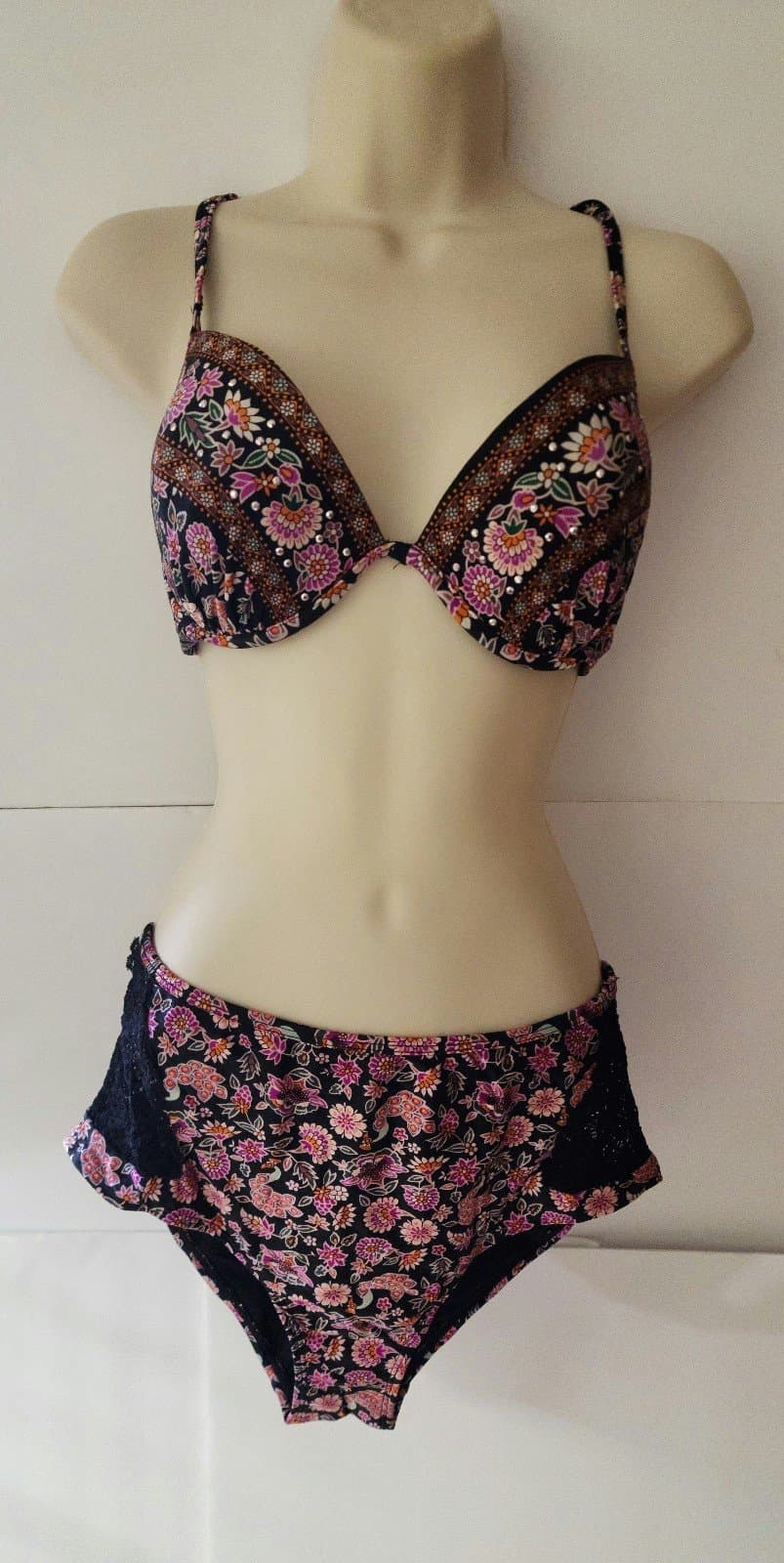 No Boundaries Bikini szM