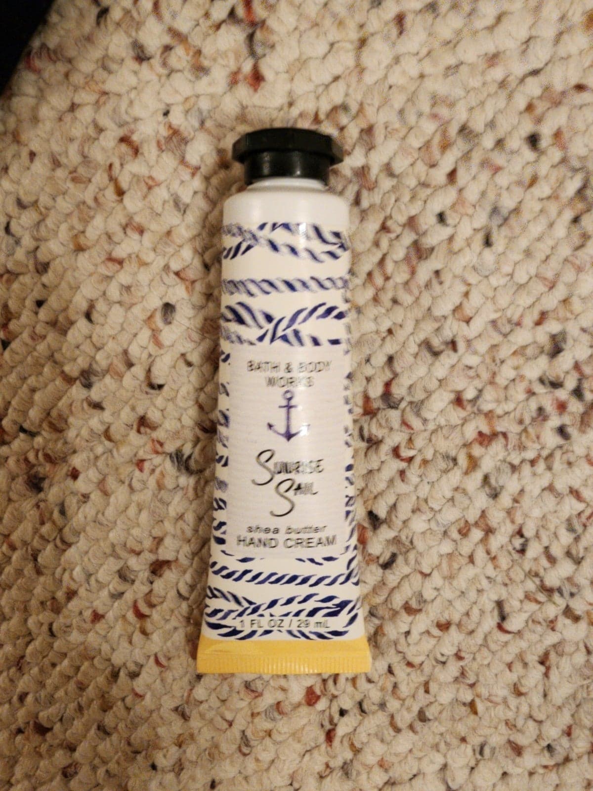 Bath & Body Works "Sunrise Sail" hand cream New