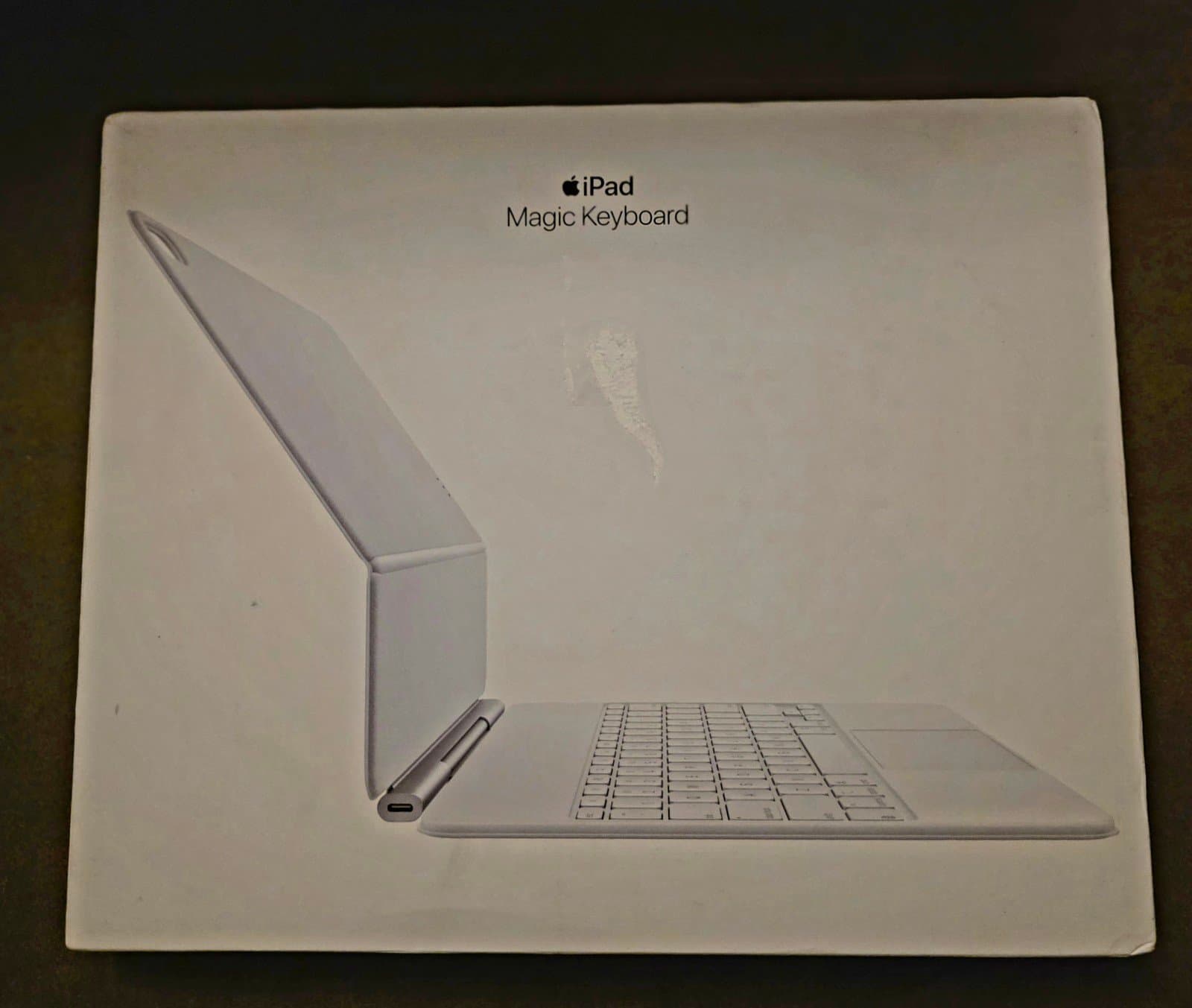 Apple iPad Magic Keyboard Case for iPad Pro 13-inch (M4), Great Typing Experienc