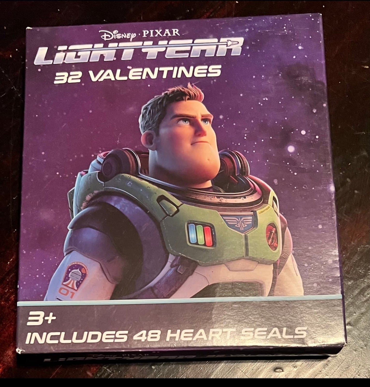 New Box of Disney’s Pixar Buzz Lightyear 32 Valentines Day Cards w/ Heart Seals