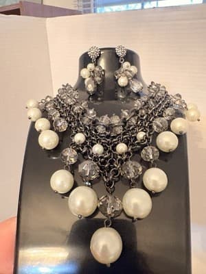 Vintage Y2K Imitation Pearl & Crystal Necklace Earrings Statement piece - Image 1