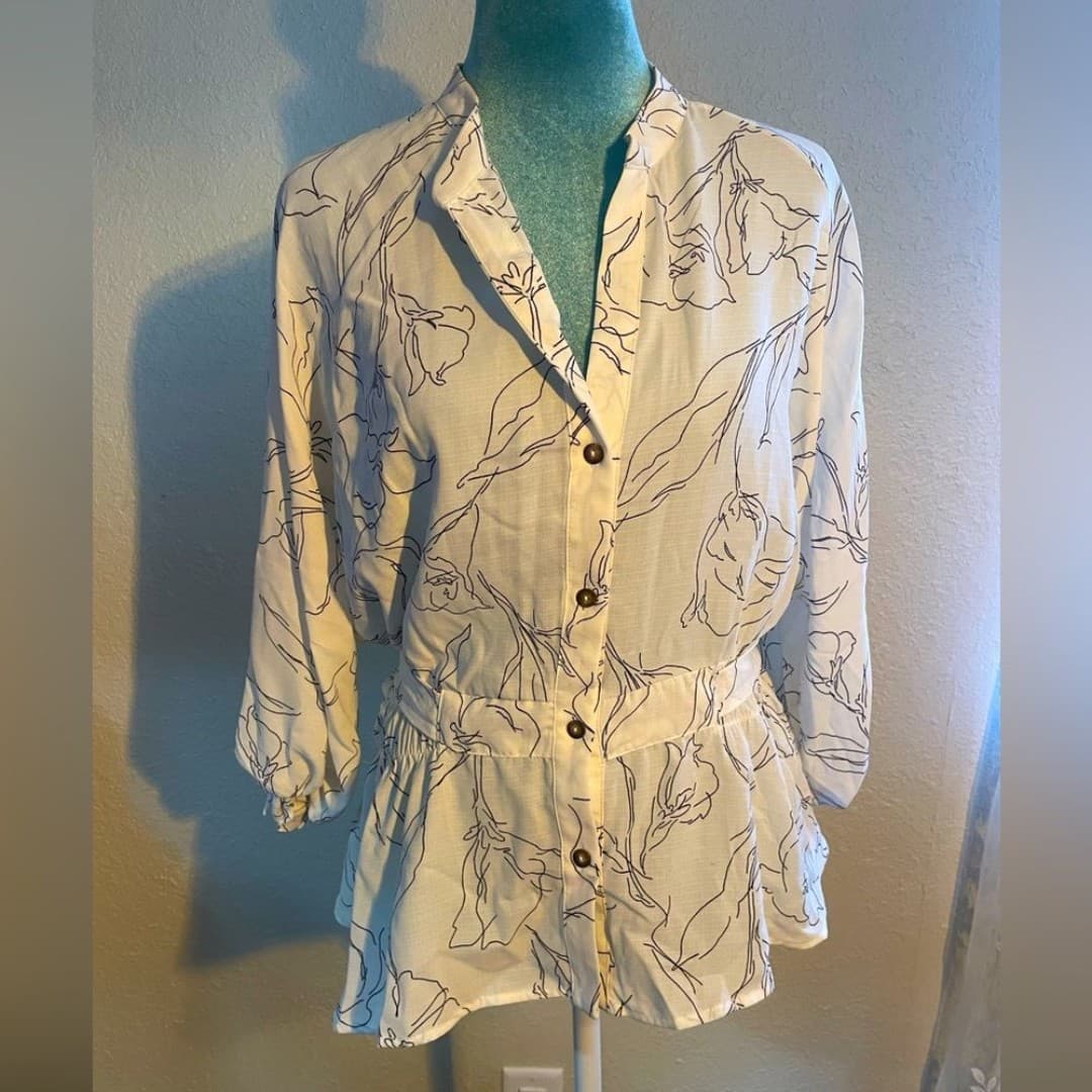 Sweet rain: Floral Button-Up Blouse with peplum - Image 1