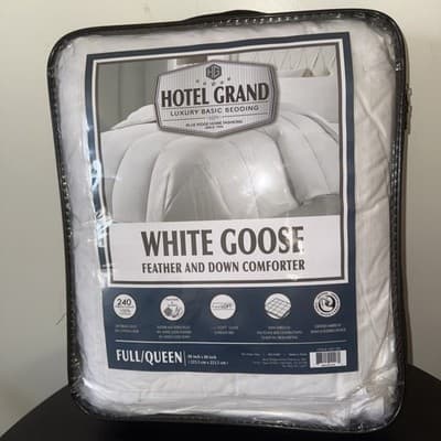 Hotel Grand White Goose Feather Down Comforter • Full / Queen • Cotton Cover - Image 1