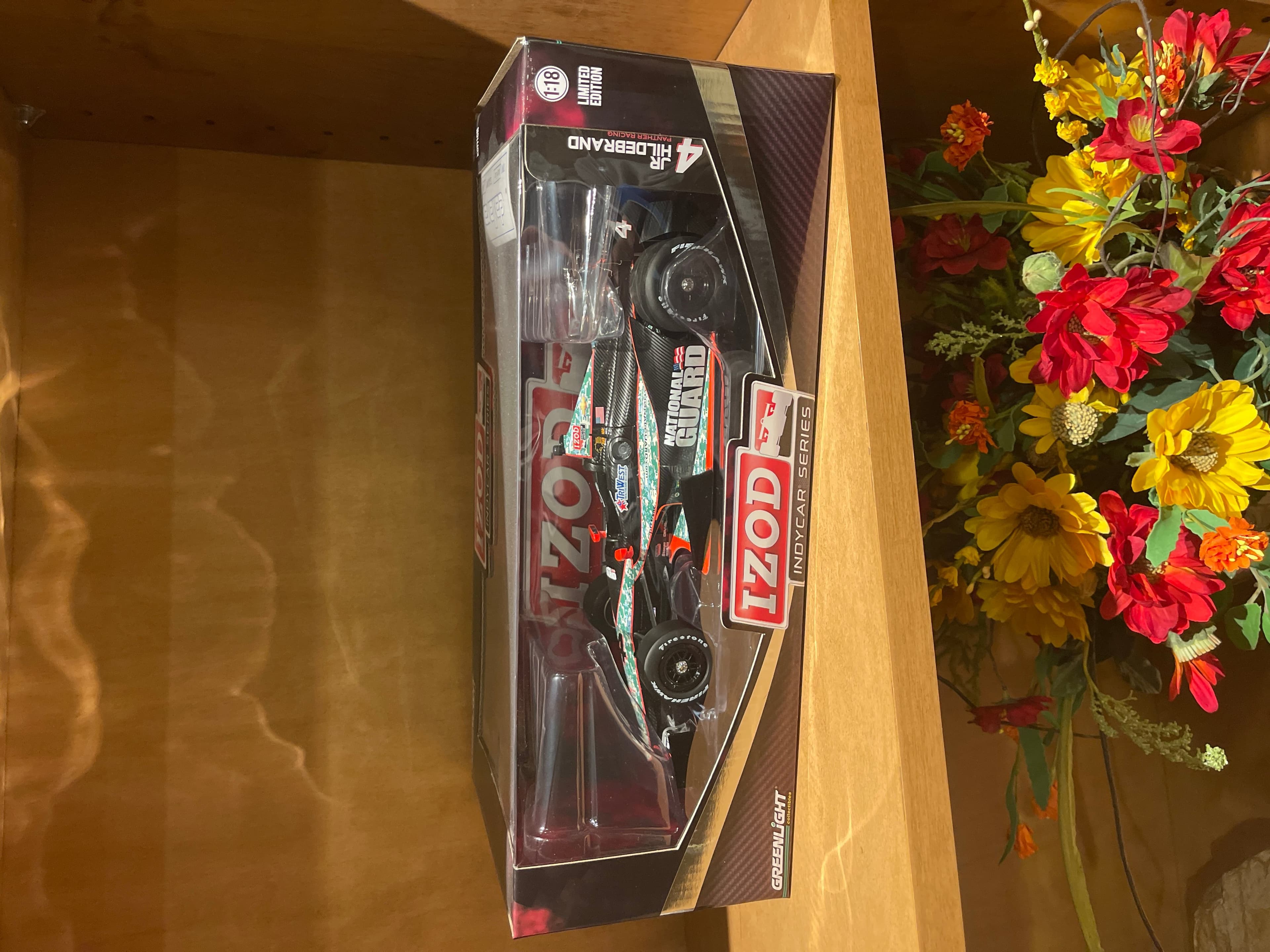 # 004 IZOD IndyCar Series Diecast Model Car - Image 1