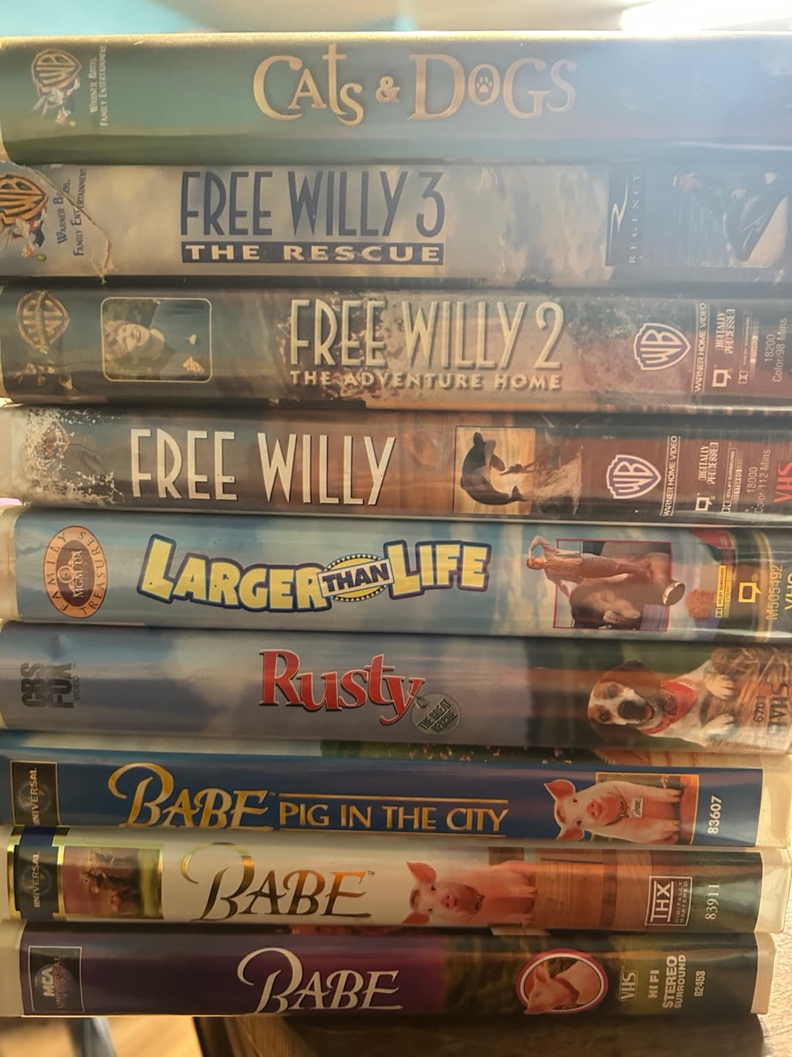 Family VHS Lot of 9 Tapes Babe Free Willy Cats & Dogs Kids Movies