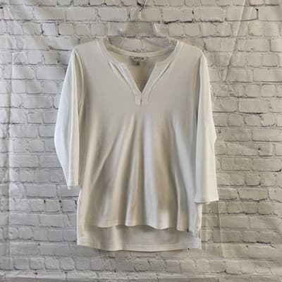 Orvis Women's Medium Classic Collection 3/4 Sleeve Split Neck Top