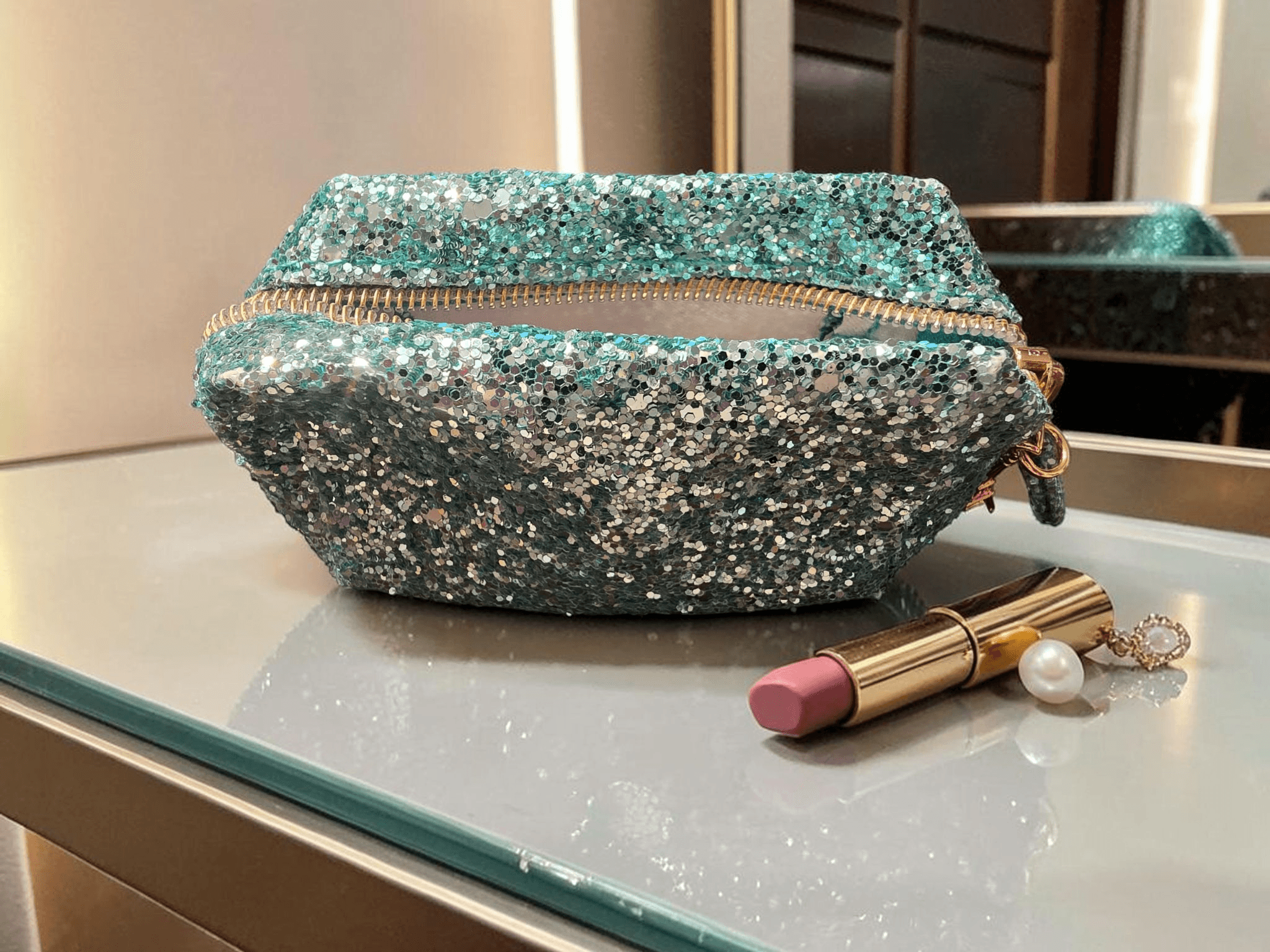 Green Glitter Cosmetic Bag with Zipper - Image 1