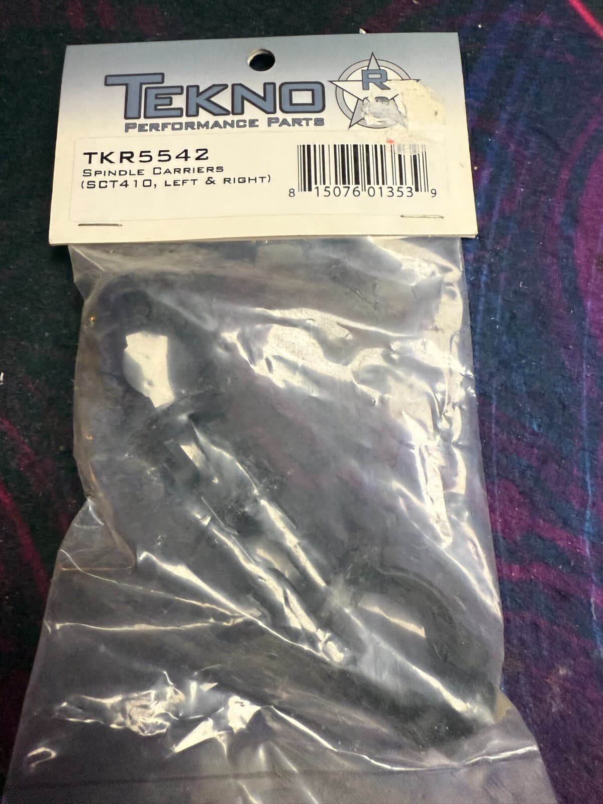 Tekno RC TKR5542 Spindle Carriers Left/Right SCT410 - Image 1
