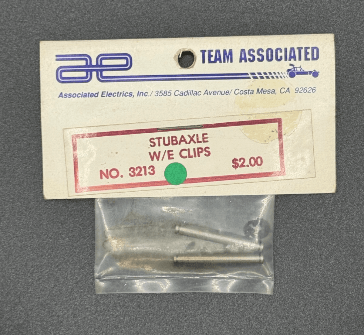Team Associated Vintage 3213 Stubaxle w/E Clips RC10L RC12L Pan Cars