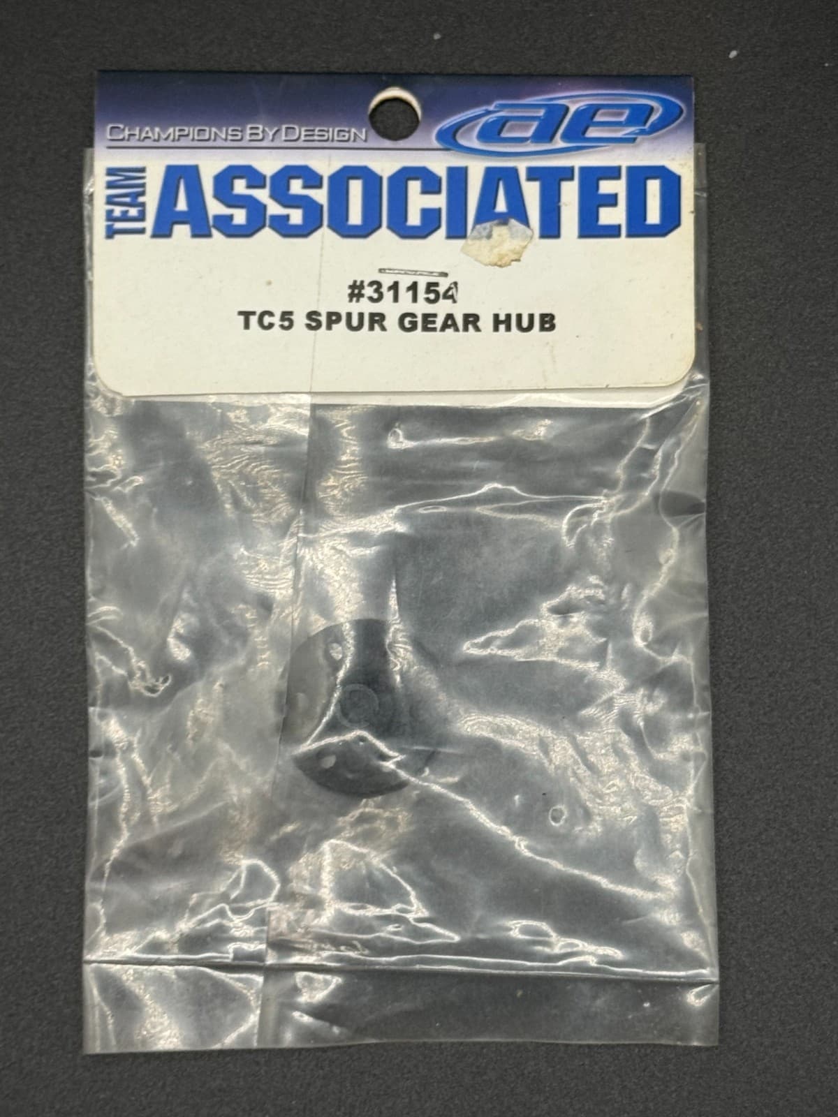 Team Associated 31154 TC5 Spur Gear Hub
