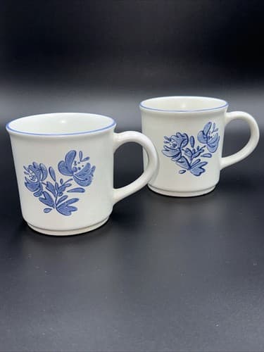 Pfaltzgraff Yorktowne Coffee Cup 10oz White & Blue Stoneware - Image 1