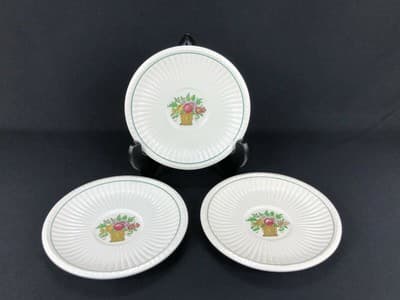 Wedgwood Belmar Etruria ENGLAND Floral Set of 3 Saucers USA Patent Feb. 27,1917 - Image 1