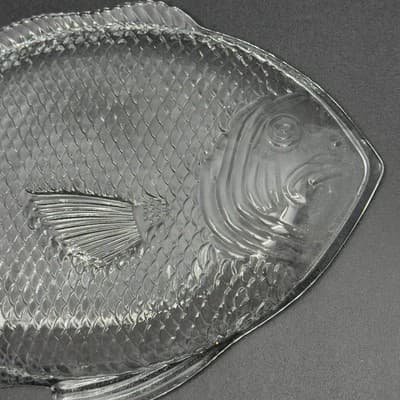 Anchor Hocking Glass Fish Shaped Plate 11” X 8” Platter Oven-Proof USA Vintage - Image 1