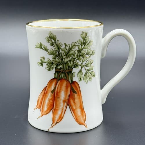 Fitz & Floyd FF Vegetable Harvest White Coffee Mug Cup Carrot Gold Trim 1982 - Image 1