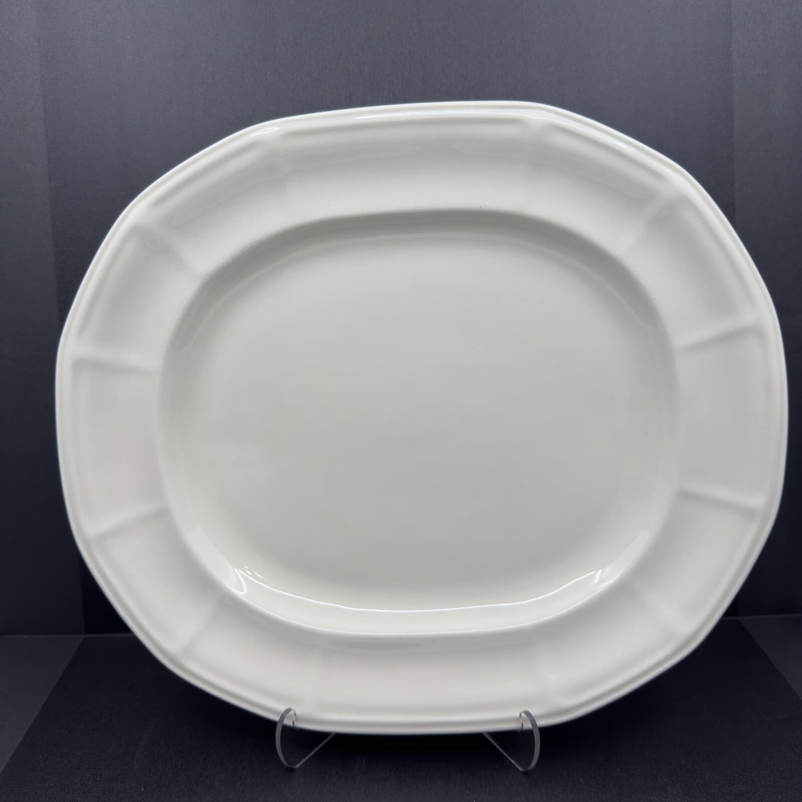 Iroquois China The Museum Collection Platter - Image 1