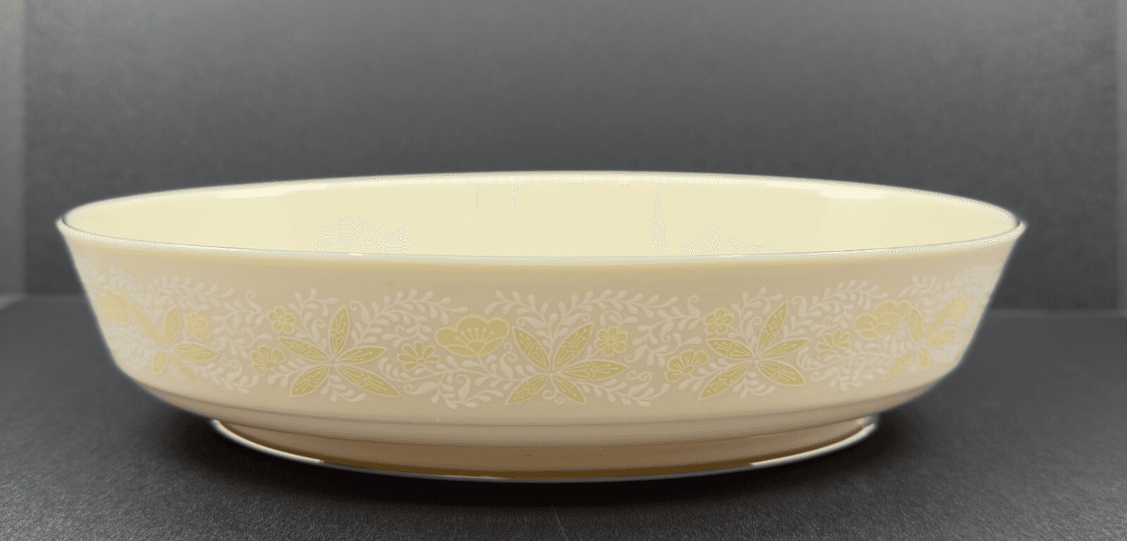 Franciscan Crinoline Oval Serving Bowl 9" - Image 1