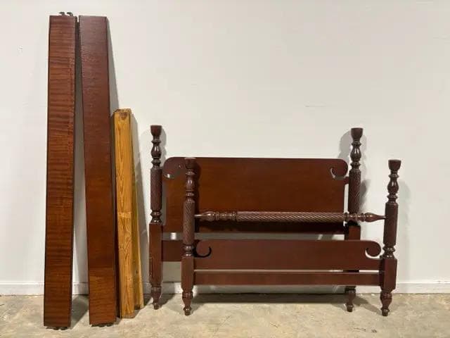 Full Drexel Wooden Bedframe
