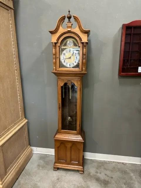 Herschede Tempus Fugit Grandmother Clock - Image 1