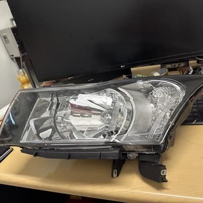 Left Assembly Compatible with 2012-2015 Chevrolet Cruze 2016 - Image 1