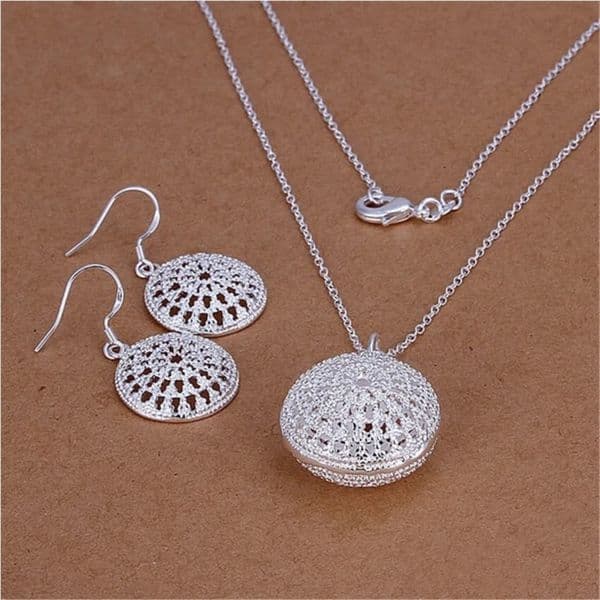 The Discus Filigree Earrings are Pendant Necklace Set in 925 silver - Image 1