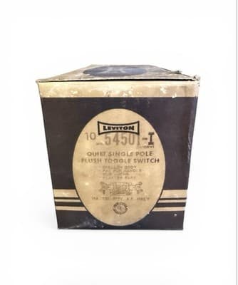 Box/10 NOS Vintage Leviton 54501-I Quiet Single Pole Flush Toggle Switch Ivory - Image 1