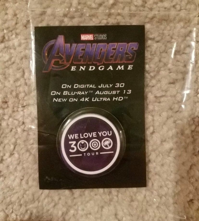 Marvel Disney RARE Exclusive "Avengers We Love You 3000" Blip Pin