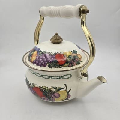 Vintage Lincoware Enamel Tea Kettle White CORNUCOPIA Fruit Farmhouse Kitchen