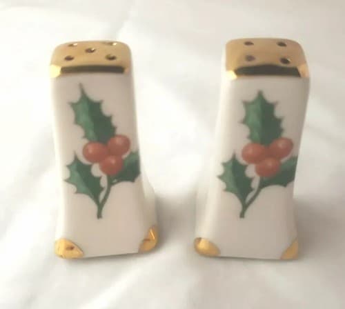 Christmas Salt & Pepper Shakers Hollyberry 24k Gold Square Column 2.5" Corks
