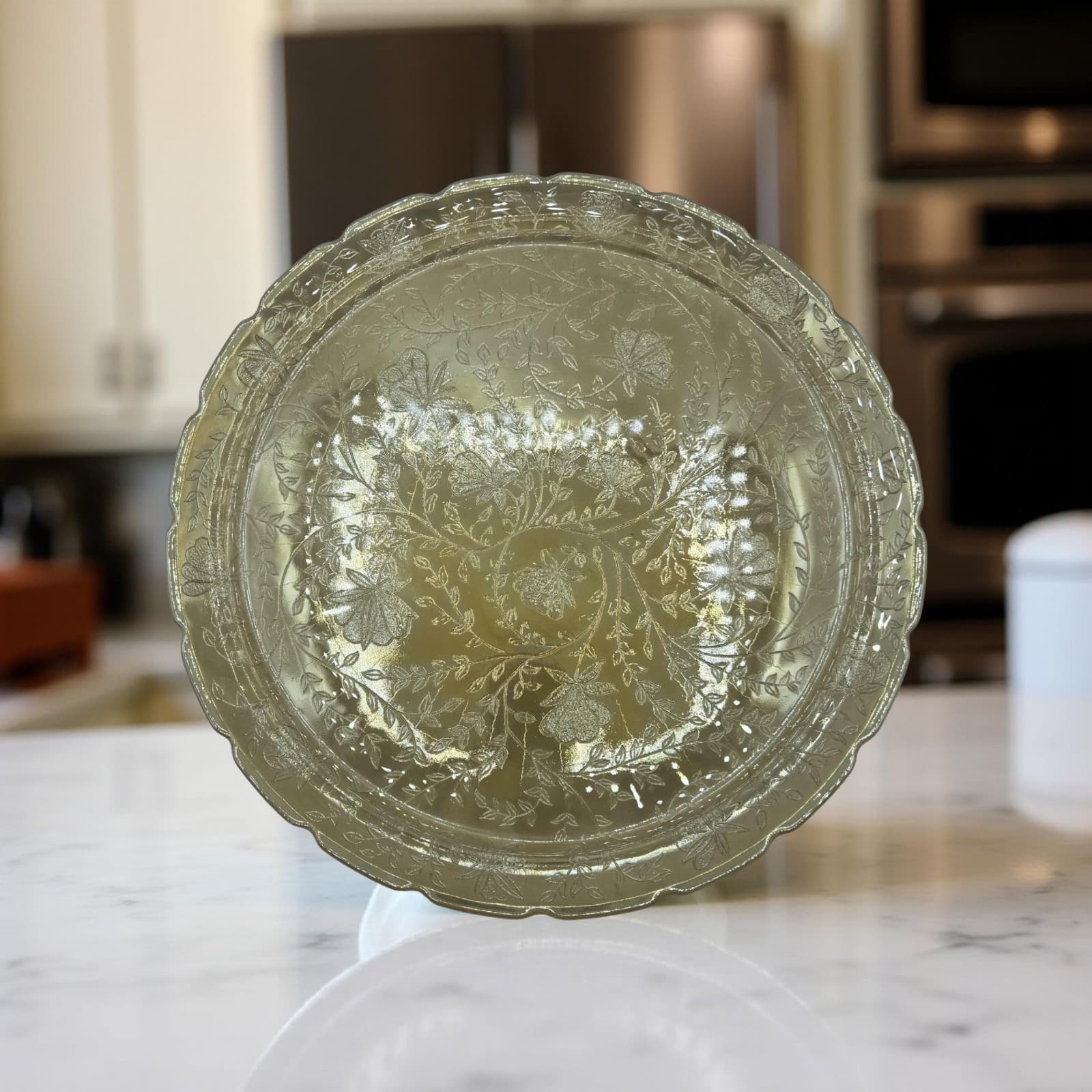VTG Jeanette Glass Serving Platter Round Floragold Louisa Iridescent 13 1/2"