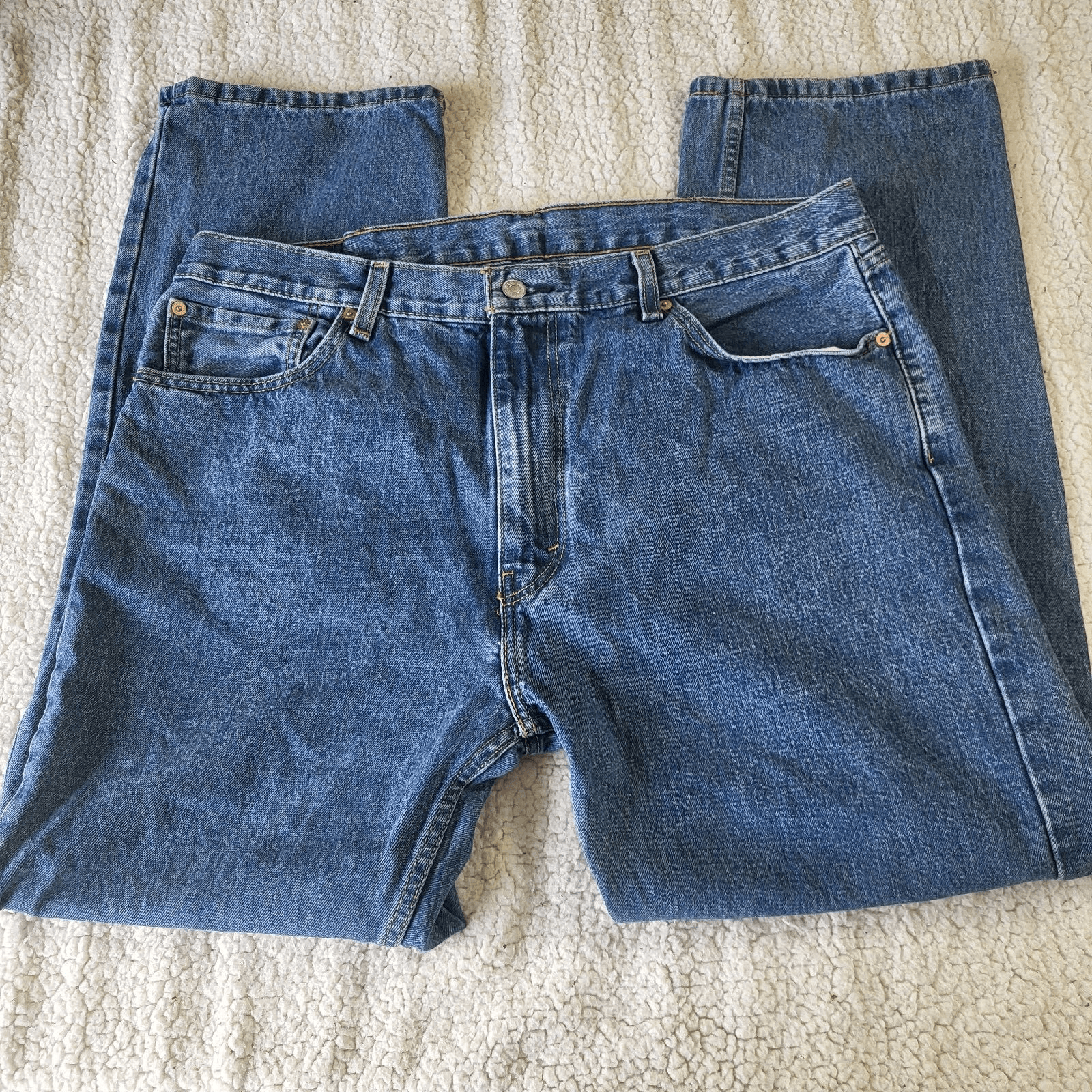 Levis 505 Mens Jeans 40x32 Fits 38x30 Blue Medium Wash Heavy Strudy Denim