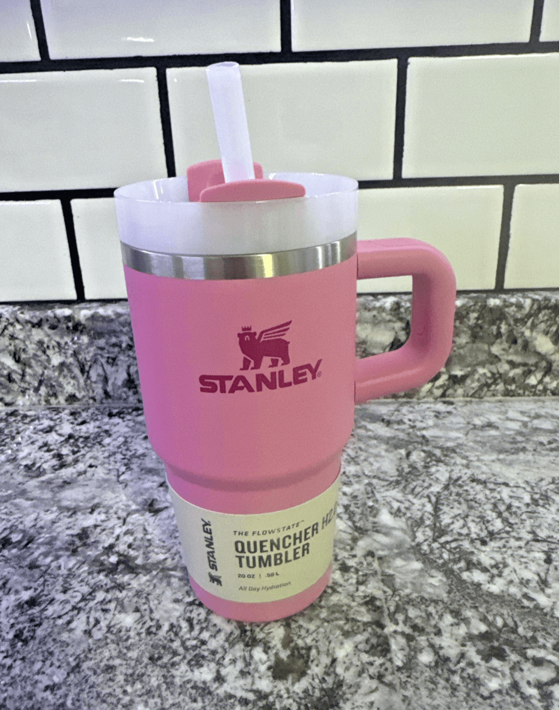 Stanley 20 oz Quencher H2.0 FlowState Tumbler Peony Pink Cup w/ Handle Straw - Image 1
