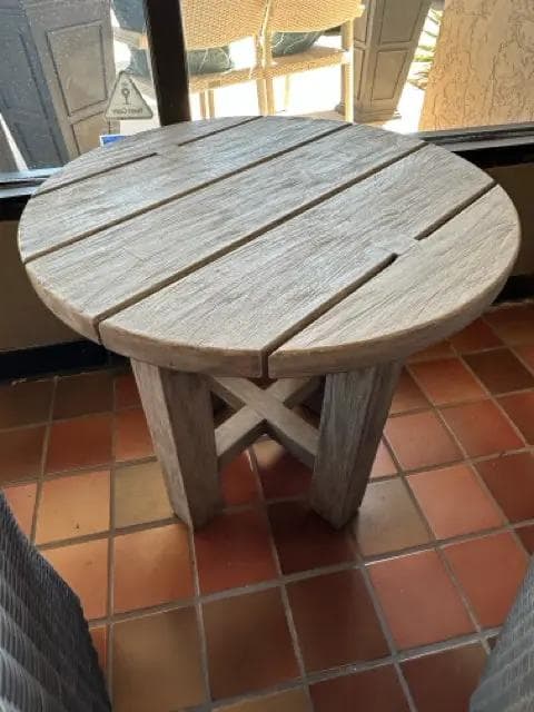 Summer Classic Round Outdoor End Table - Image 1