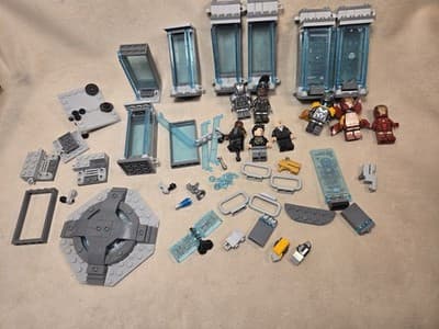 LEGO Marvel Iron Man Hall of Armor Lot - 5 Suits + Audi R8 - PLEASE READ - Image 1