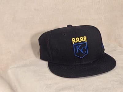 New Era Kansas City Royals 59FIFTY fitted hat. - Image 1