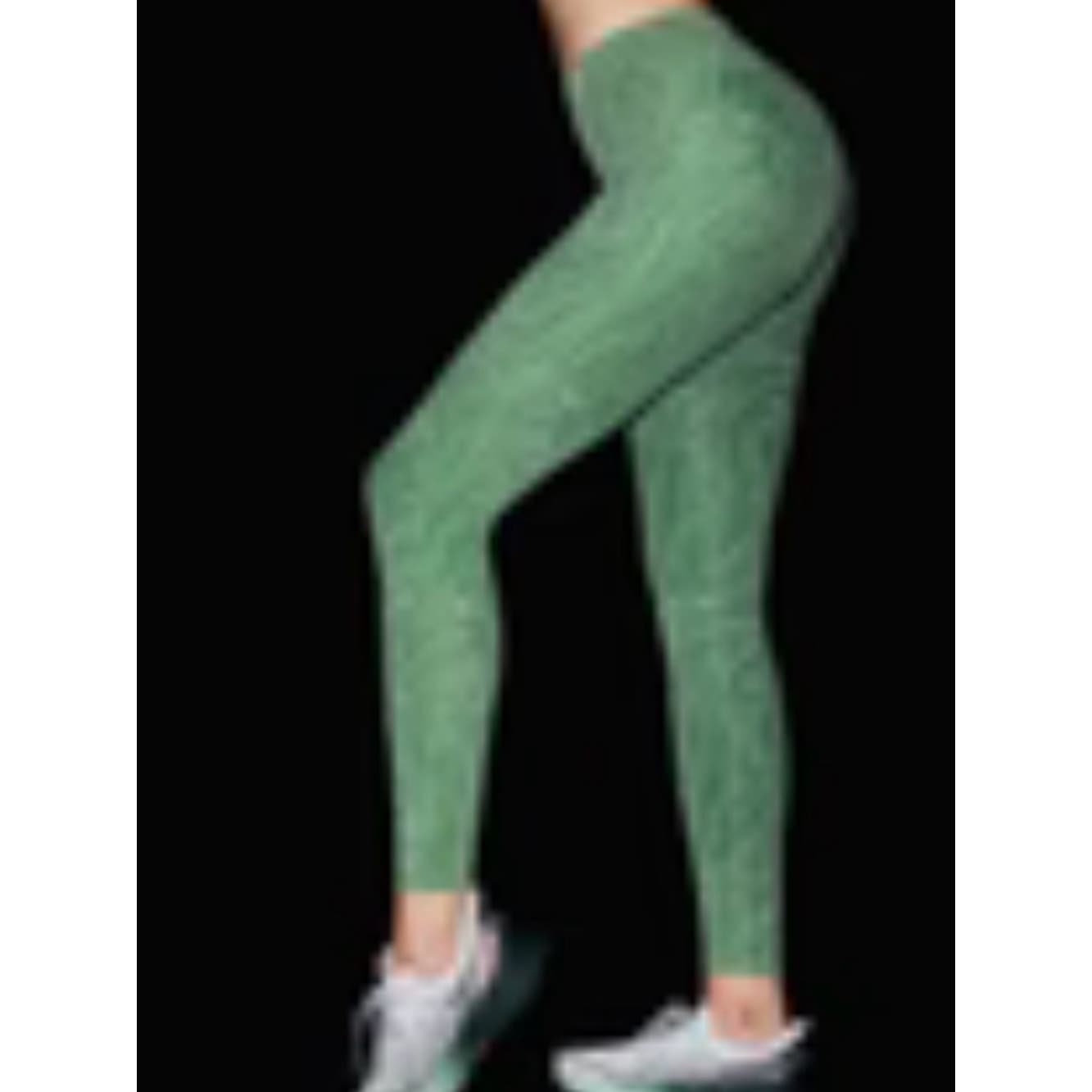 Fanka Speed Light Lift n Curve Leggings in Verdant Green - Image 1