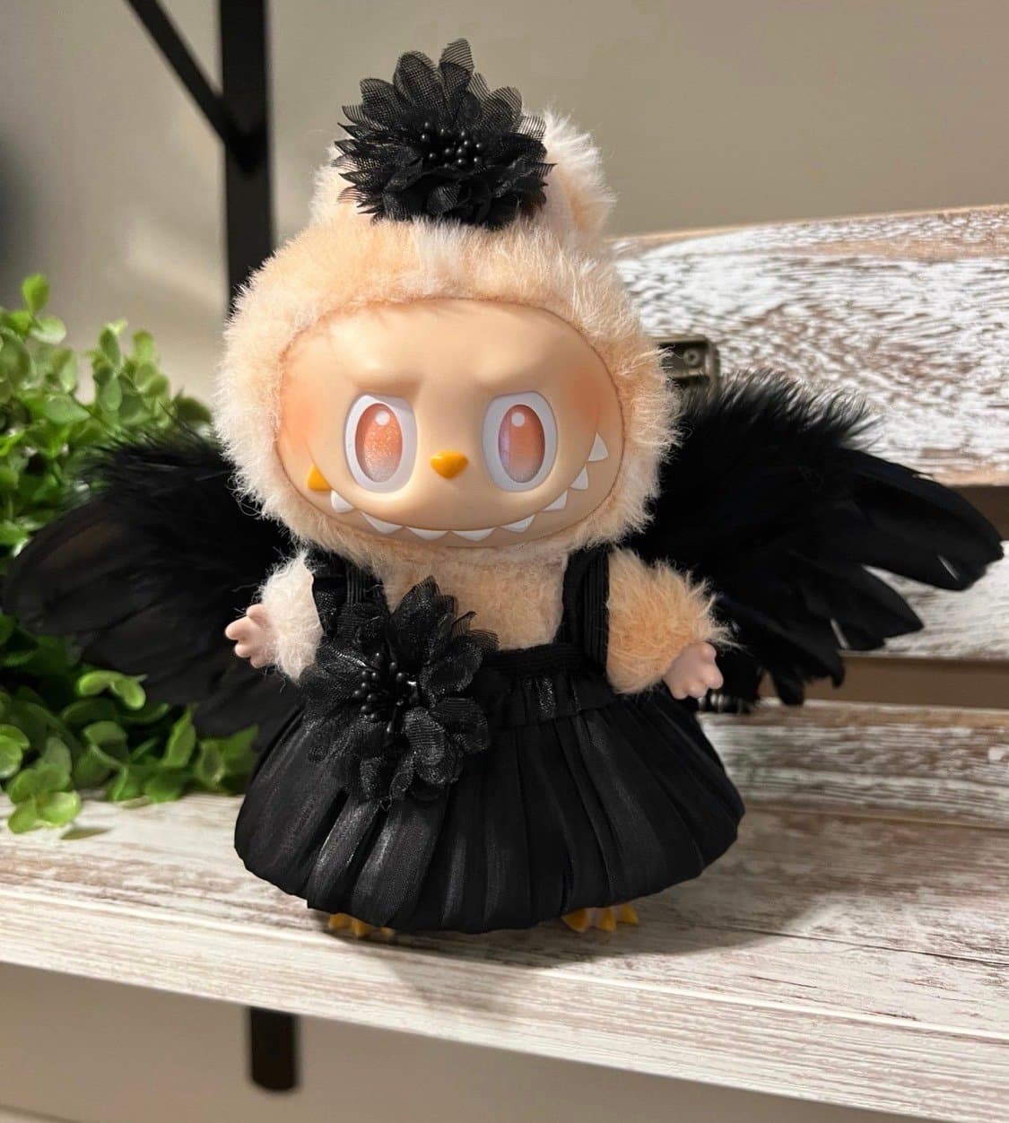 Labubu Dark Angel outfit - Image 1