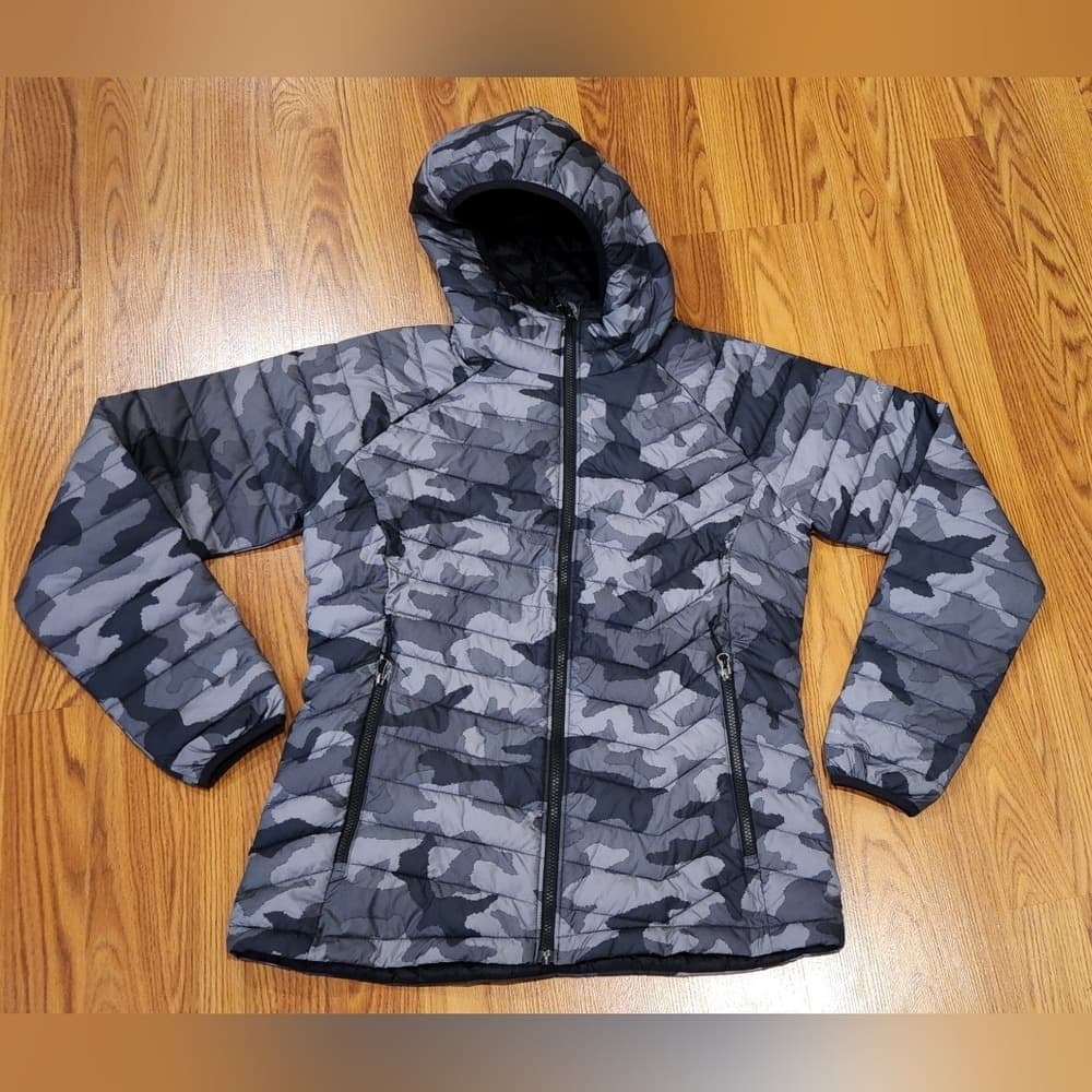 Columbia Women's Gray Black Camouflage Puffer Jacket - Image 1
