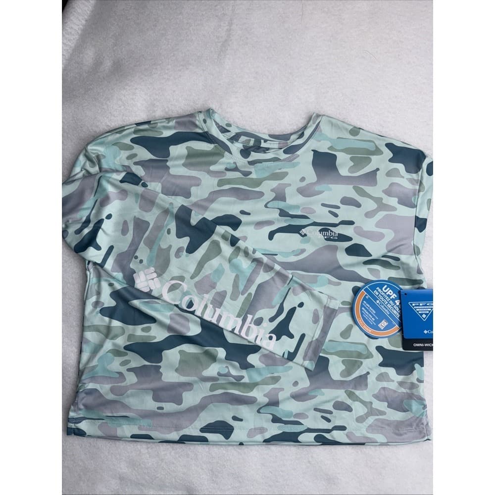 Columbia Women's Long Sleeve Camo Tee in Light Green and Gray - Image 1