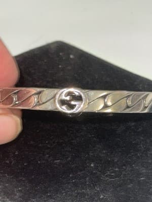$471 Gucci Women's 925 Sterling Silver Wide Interlocking G Cuff Bracelet - Image 1