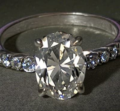 2.5 Ctw Lab Created Diamond Ring Pt950 Platinum Setting Size 7 - Image 1