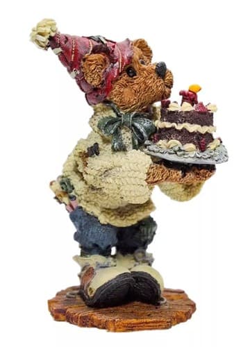 1995 Vintage BOYDS BEARS "Mr. Harrison's Birthday" #2275 Figurine - Image 1