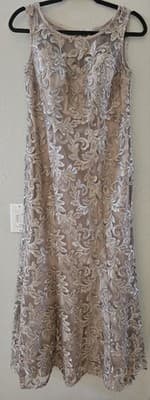 ALEX EVENINGS Floral Sleeveless Long Dress, 6P -Dress Only - Image 1