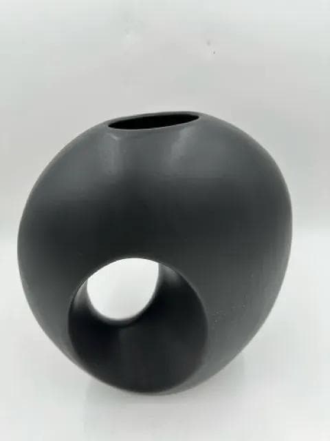 Black Sporvil Ceramic Vase - Image 1