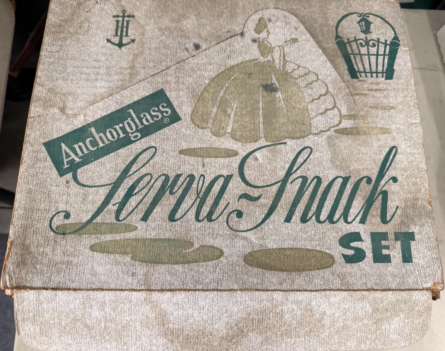 Anchor Hocking Anchor-glass Eight-Piece Glass Cup & Serving Tray Set