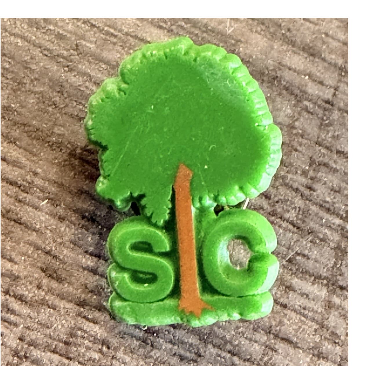 South Carolina Tree Pin Green SC State Souvenir Memorabilia Collectible Gift