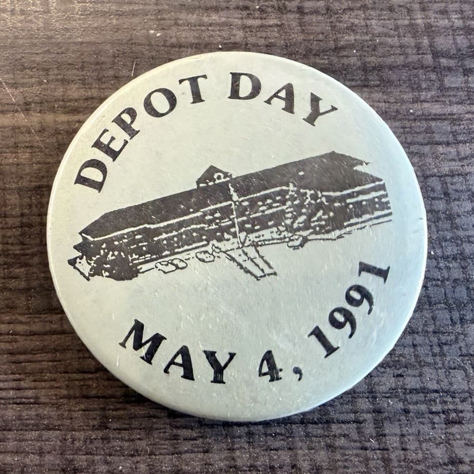 Depot Day May 4 1991 Event Souvenir Pinback Button Souvenirs & Travel Theme