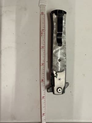 Elite Edge Stiletto Pocketknife Stainless Steel Shell Handle Silver Black
