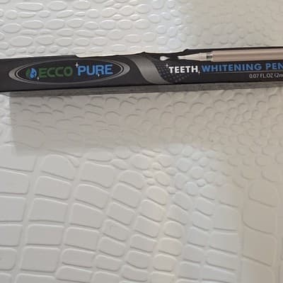 Ecco Pure Teeth Whitening Pen 0.07 fl oz (2ml) Carbamide Peroxide