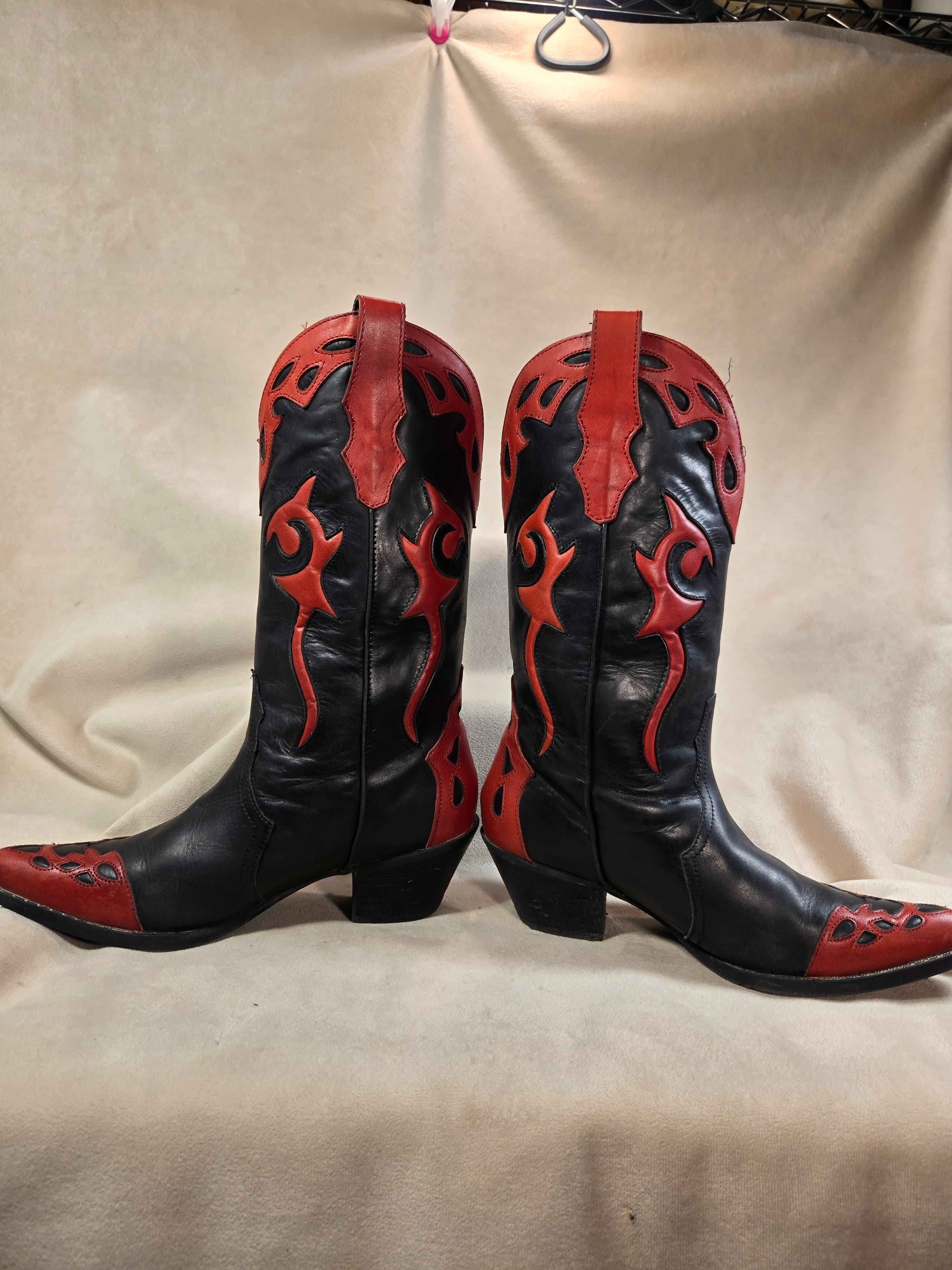 Reba McEntire Black & Red Leather Cowboy Boots - Flame Overlays